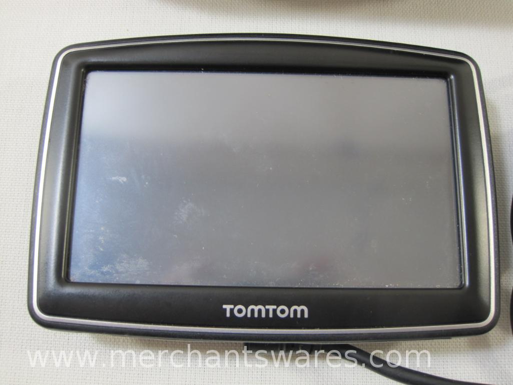 TomTom XL N14644 GPS Unit in Lowepro Zippered Case, 1 lb
