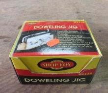 Shop Fox D4116 Doweling Jig