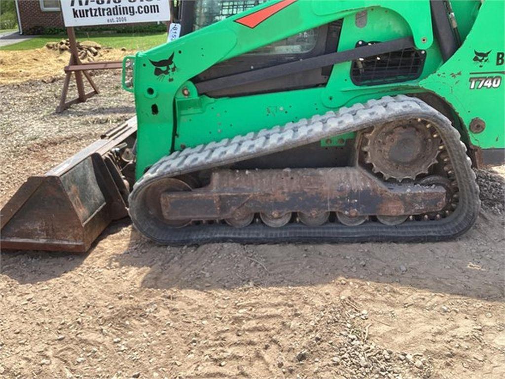 2018 BOBCAT T740 SKID STEER LOADER