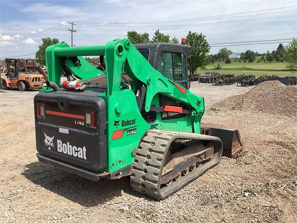 2018 BOBCAT T740 SKID STEER LOADER