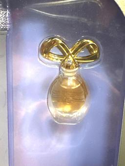 New Brilliant White Diamonds Fragrance Gift Set by Elizabeth Taylor