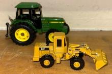 Vintage ERTL John Deere 3140 and Cat 950F Die cast Tractor and Loader
