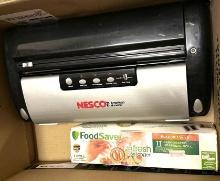 NESCO American Harvest Vacuum Sealer and roll of Bags- Works Great