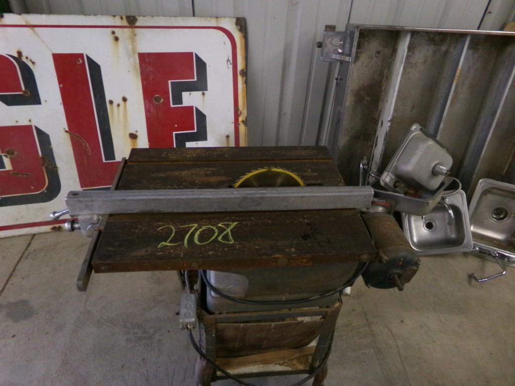 Craftsman Table Saw on Stand  (2708)