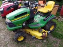 John Deere LA145 Riding Mower with 46'' Deck, 22 HP Briggs and Stratton Eng