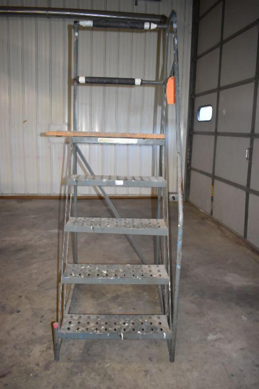FIVE STEP NON-ROLLING STEEL STAIRWAY, TOP STEP IS 49" HIGH