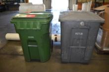 (2) ROLLING PLASTIC RECYLING BINS WITH LIDS,
