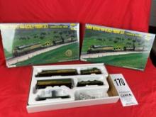 John Deere HO W/4010 Train Set (2)