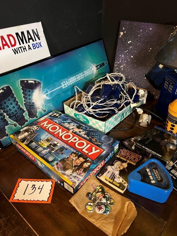 Posters "Mad Man with a Box", "Sonic Screwdriver"