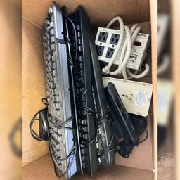 LOT OF VARIOUS COMPUTER PARTS AND ACCESSORIES TO INCLUDE: ANATEL