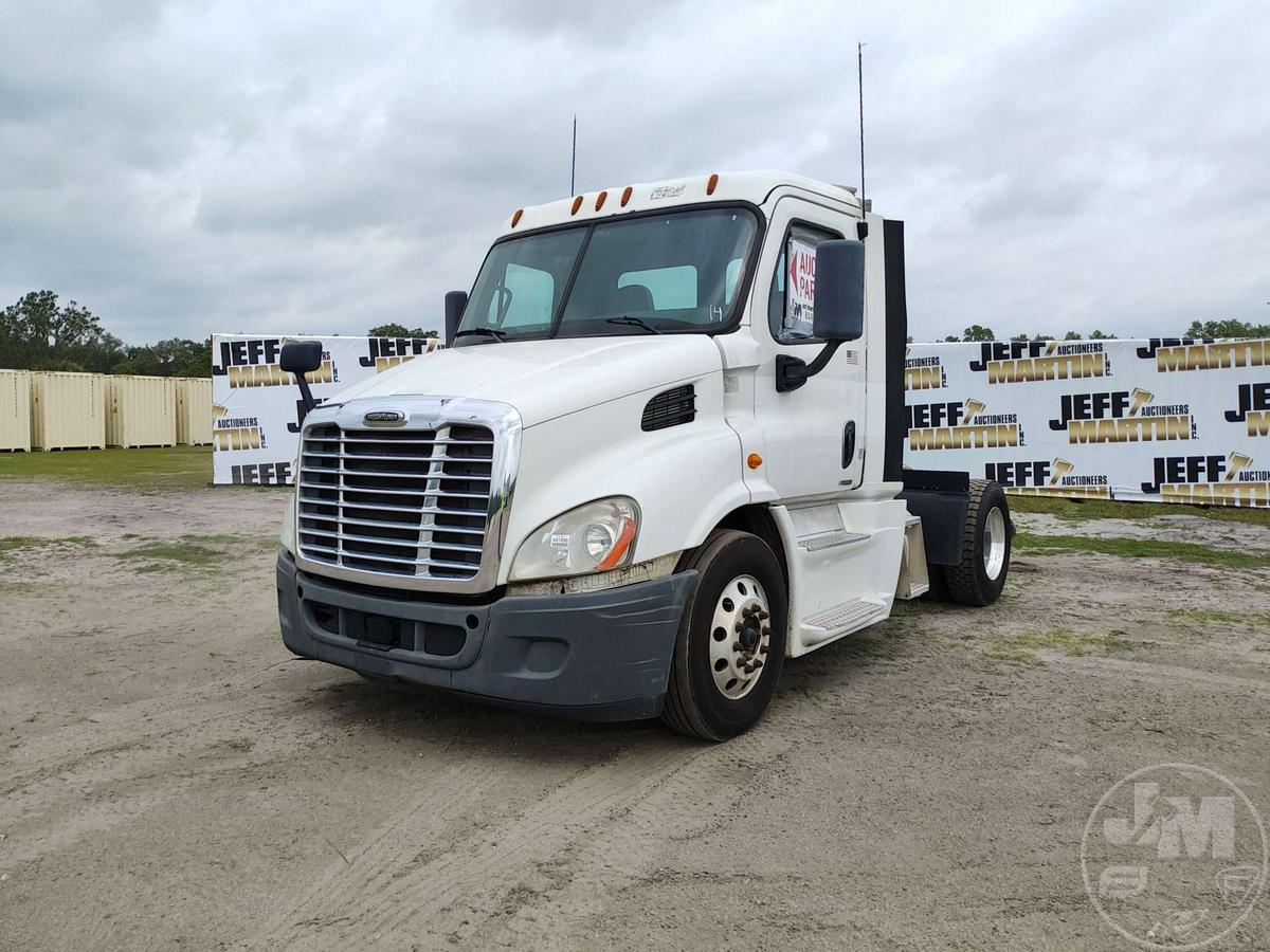 2014 FREIGHTLINER CASCADIA SINGLE AXLE DAY CAB TRUCK TRACTOR 3AKBGADV9ESFM6768