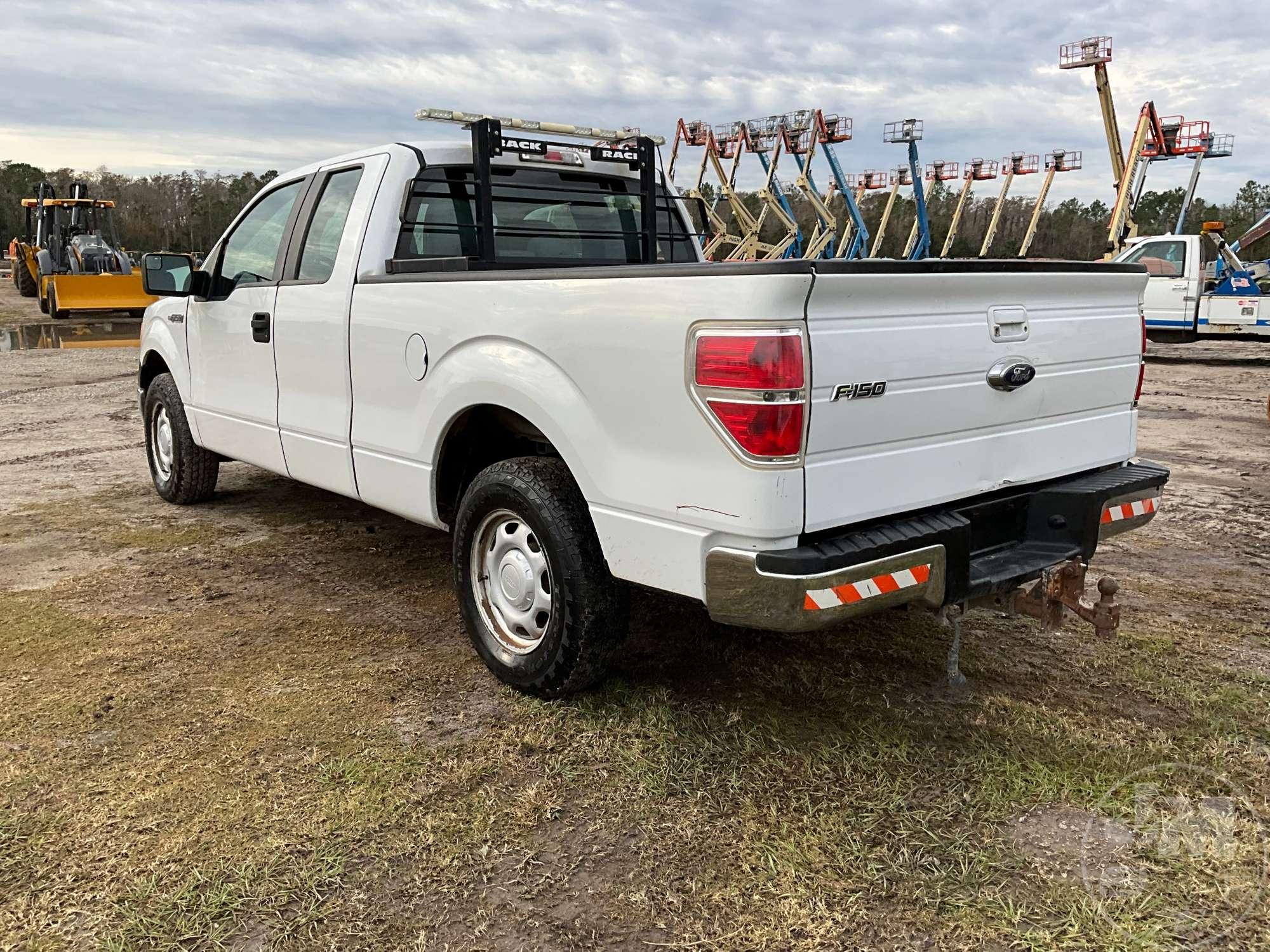 2014 FORD F-150 XL EXTENDED CAB PICKUP VIN: 1FTEX1CM4EFA08192