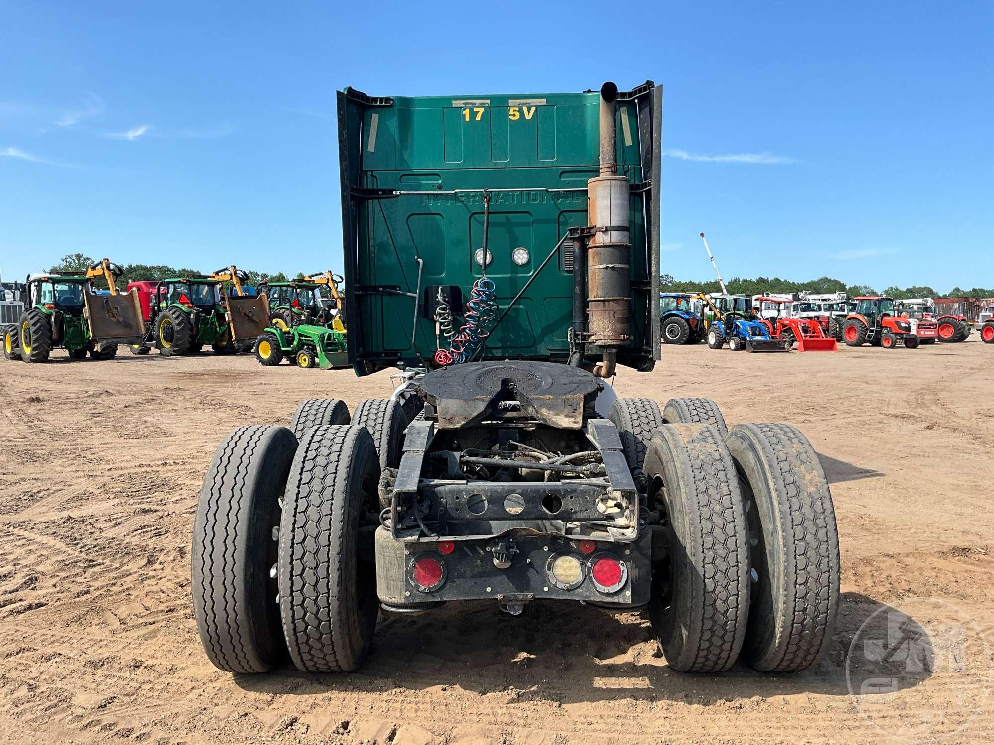 2014 INTERNATIONAL LF687 PROSTAR+122 6X4 TANDEM AXLE TRUCK TRACTOR VIN: 3HSDJSJR1EN756823