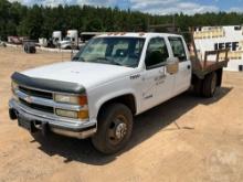 1995 CHEVROLET 3500 SINGLE AXLE CREW CAB FLATBED TRUCK VIN: 1GBHC33F7SF007138