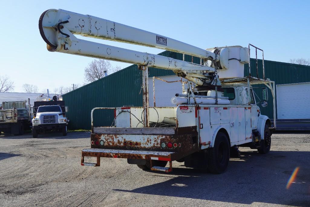 2001 International 4700 Series Bucket Truck