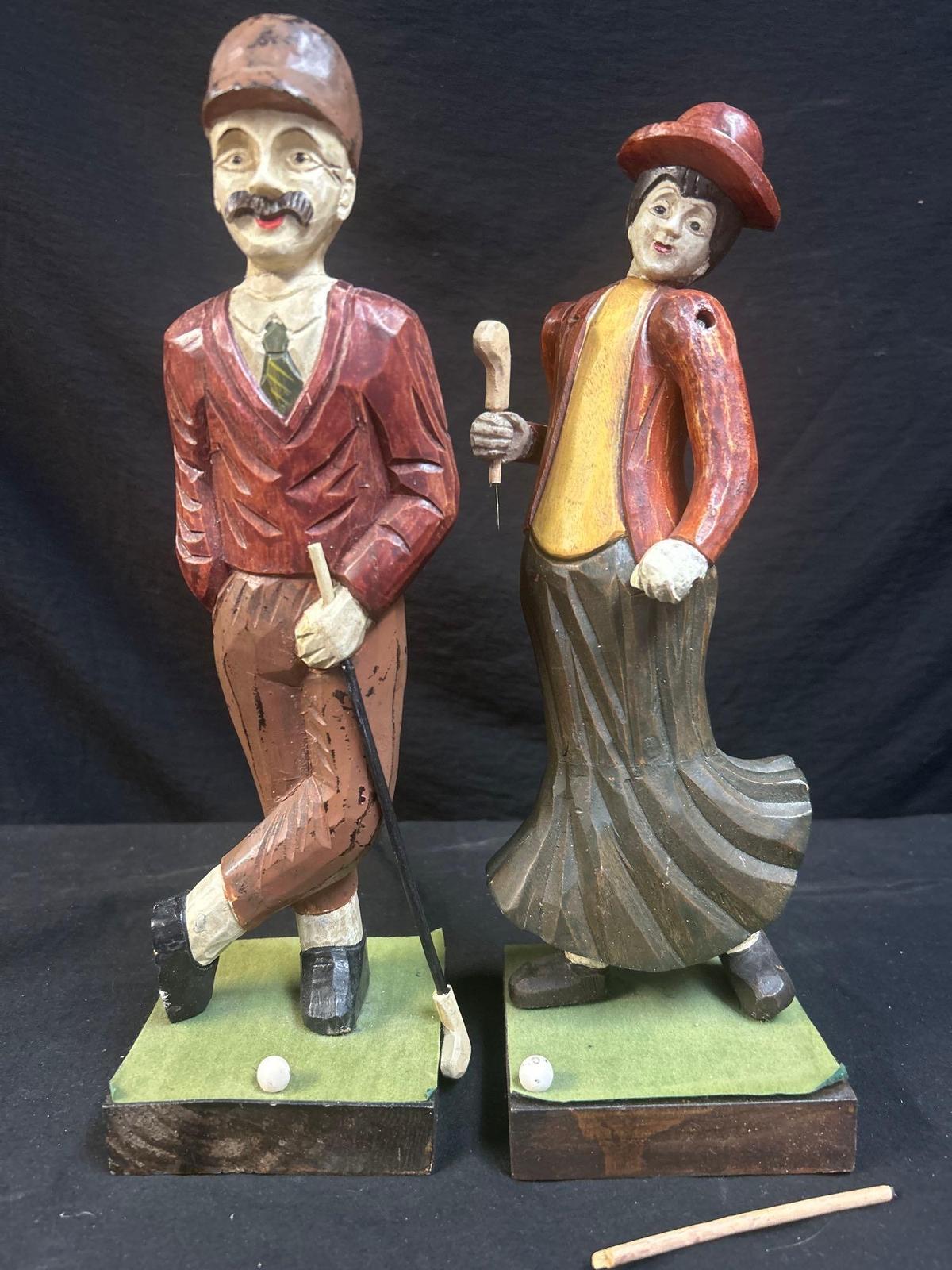 Golfing Couple Wooden