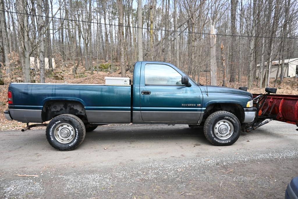 1995 Dodge Ram 2500 Plow Truck