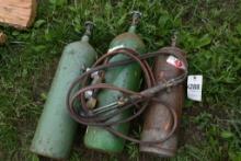 3 Torch Tanks with Regulator, Hose, Torch