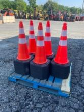 New Skid Lot Of (50) 28" Traffic Cones