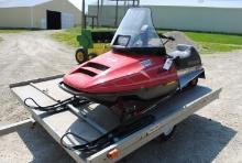 Polaris Indy Lite GT340 Snowmobile with cover, shows 2,330 miles, stored inside. REGISTRATION (Sales