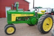 John Deere 530 Tractor, late 1959, narrow front, air cleaner stack, gauges not working, air ride sea