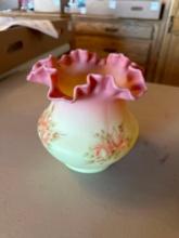 Fenton hand painted Burmese vase.... Nice.