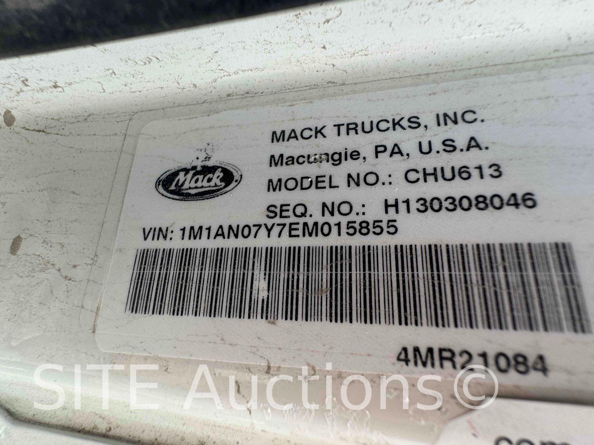 2014 Mack CHU613 T/A Sleeper Truck Tractor