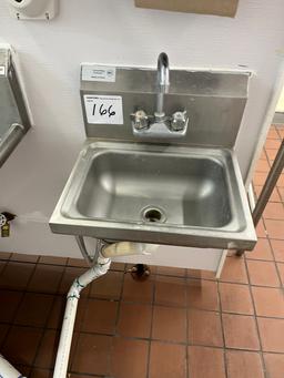 Hand sink