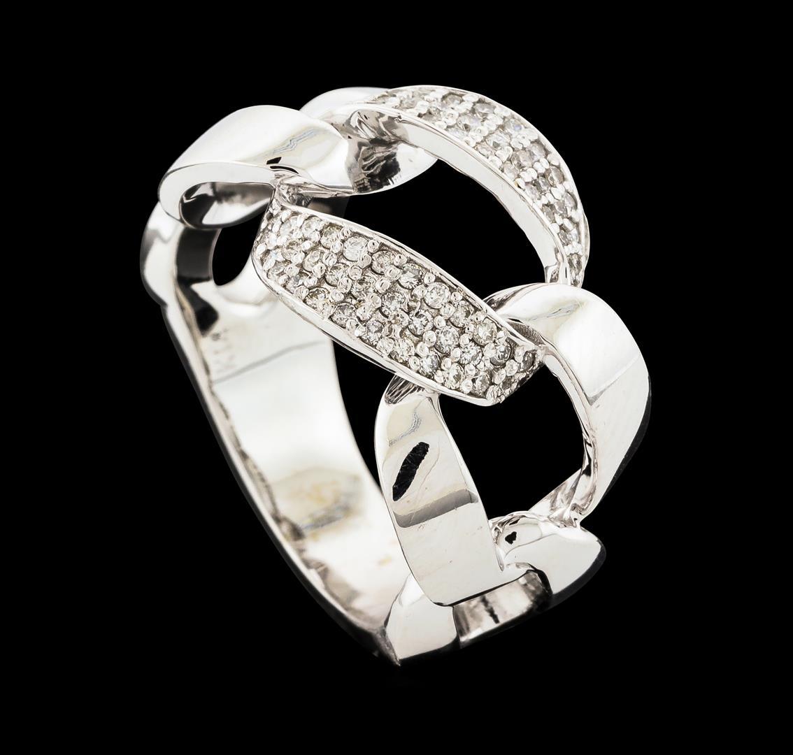 0.33 ctw Diamond Ring - 14KT White Gold