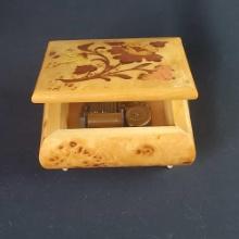 Vintage Miniature Reuge Music Box Ornate Italian Marquetry Inlay