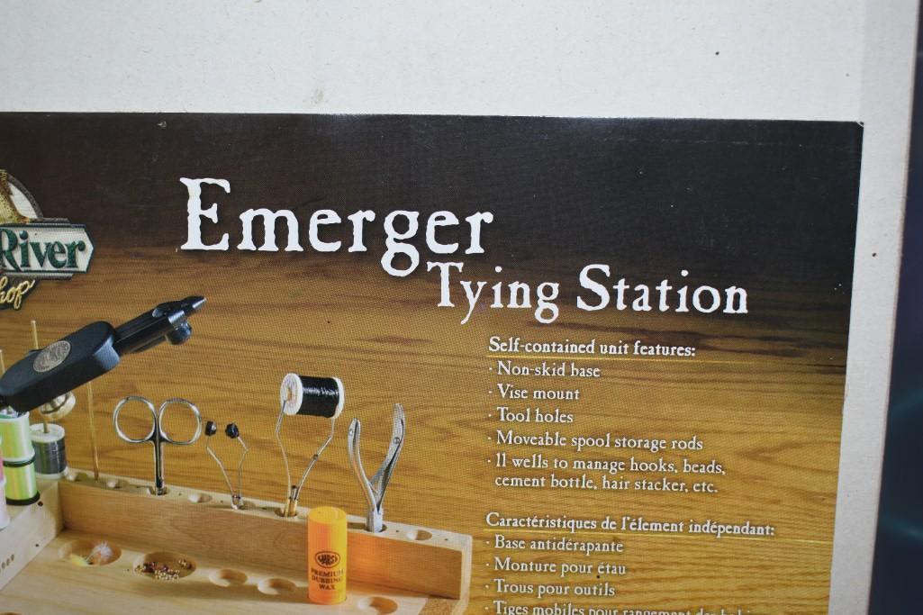 Tying Station