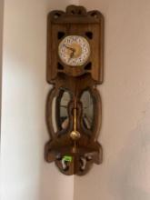 corner clock