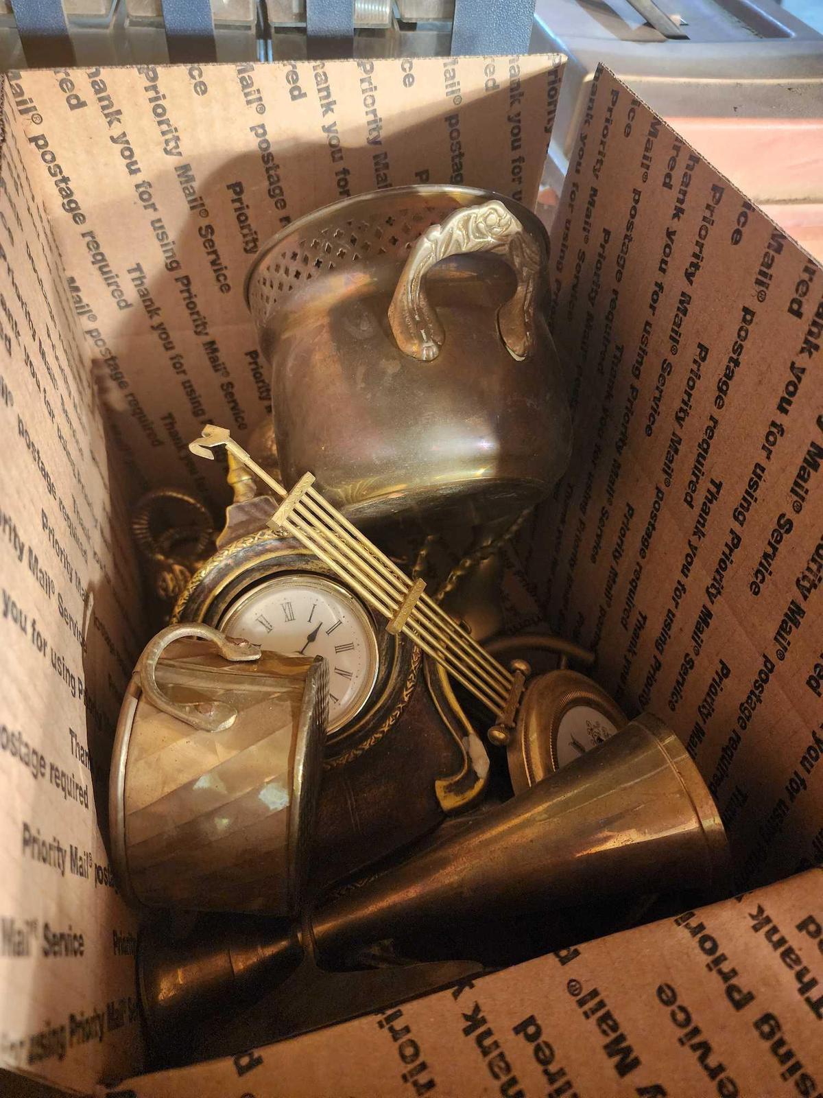 Miscellaneous brass items. Used.