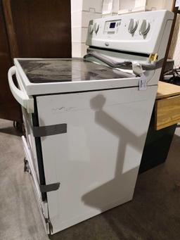 Whirlpool glass-top induction range and oven. Used.