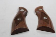 One set of Ruger Security/Service Six OEM grio, no screws
