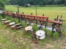 6 row 3pt cultivator w/rolling crop guards