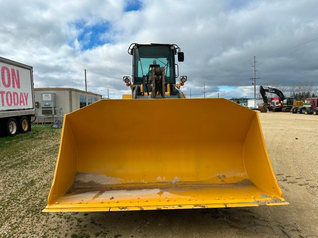 2006 Deere 644 J