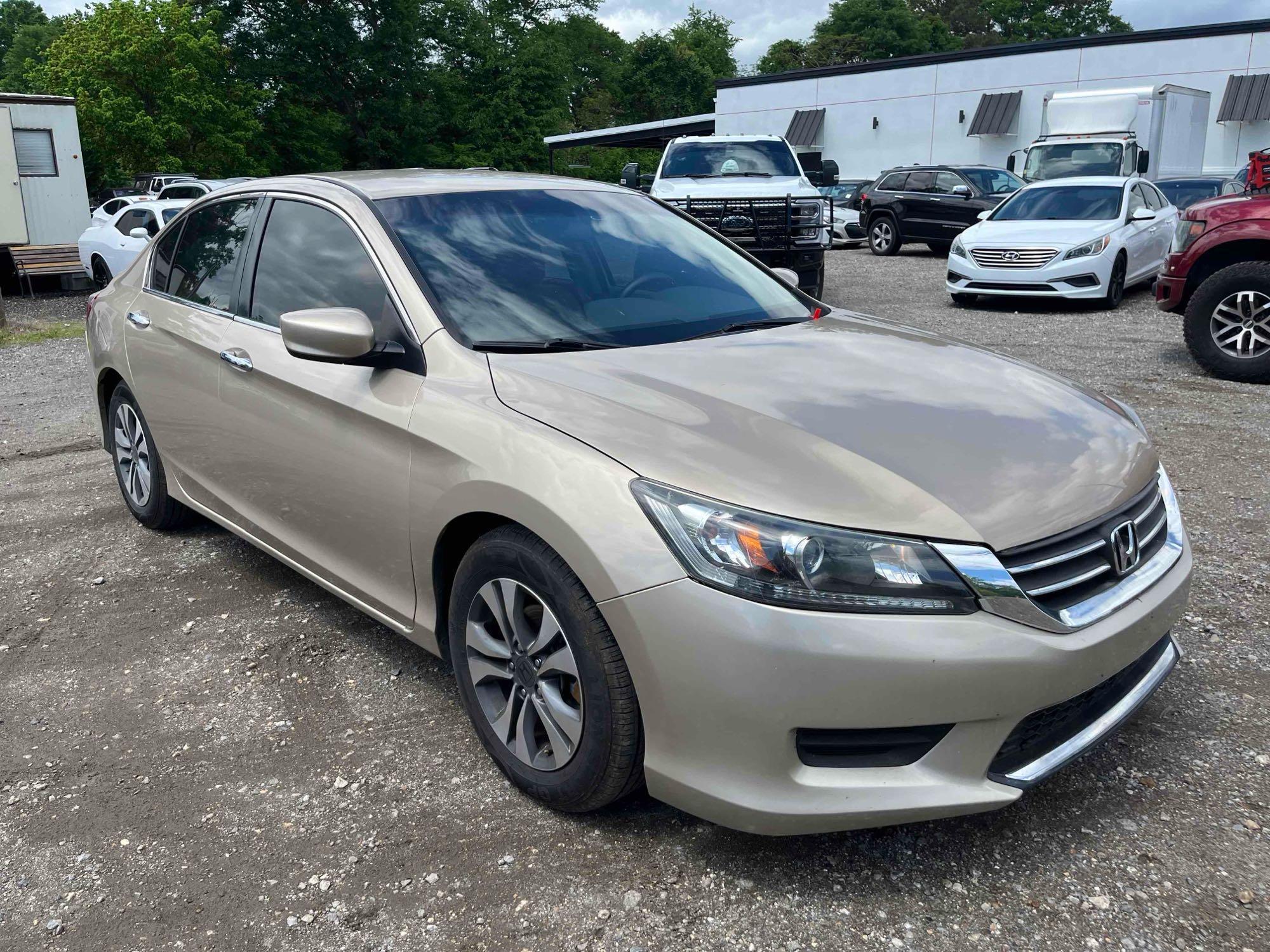 2015 Honda Accord Passenger Car, VIN # 1HGCR2F31FA190430