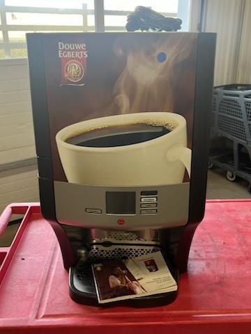 Douwe Egberts Coffee Machine - C60