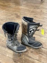 FLY Racing 805 dirt bike boots, size 11