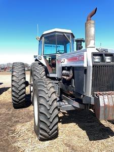 1982 White 2-180 MFWD Tractor With 10,678 Hrs. (Manual inside)