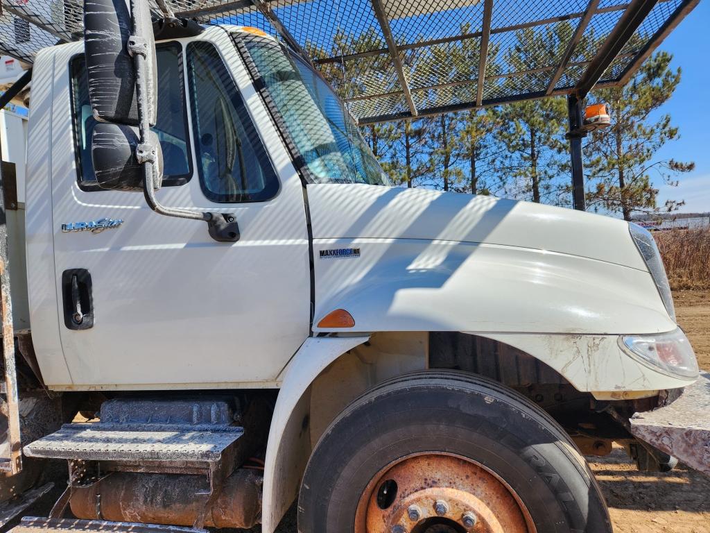 2011 International 4300 Bucket Truck