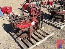 OIL COUNTRY 55000 HYDRAULIC TUBING TONG W/ BACKUP  15865