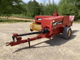 New Holland 570 Square Baler