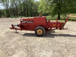 New Holland 570 Square Baler