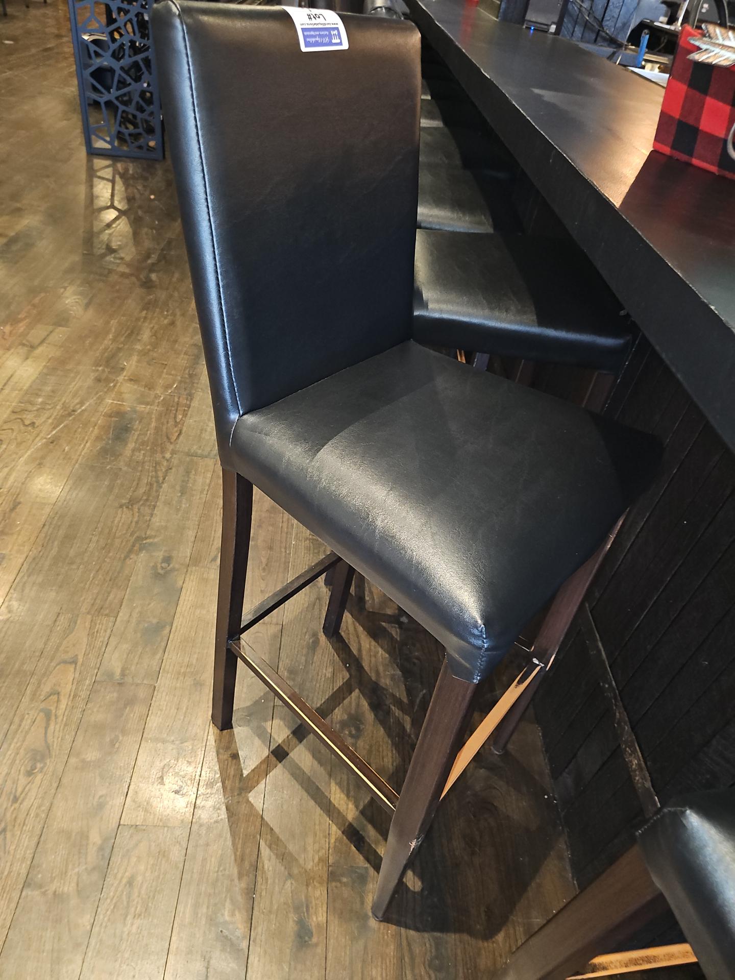 Black vinyl cushion bar chairs (sold in lot of 7 times)