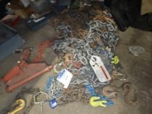 Assorted metal chains