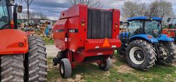 2005 Case International RBX462 Round Baler