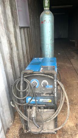 Miller Matic 212 Auto Set Welder - Works - Comes with a Tank