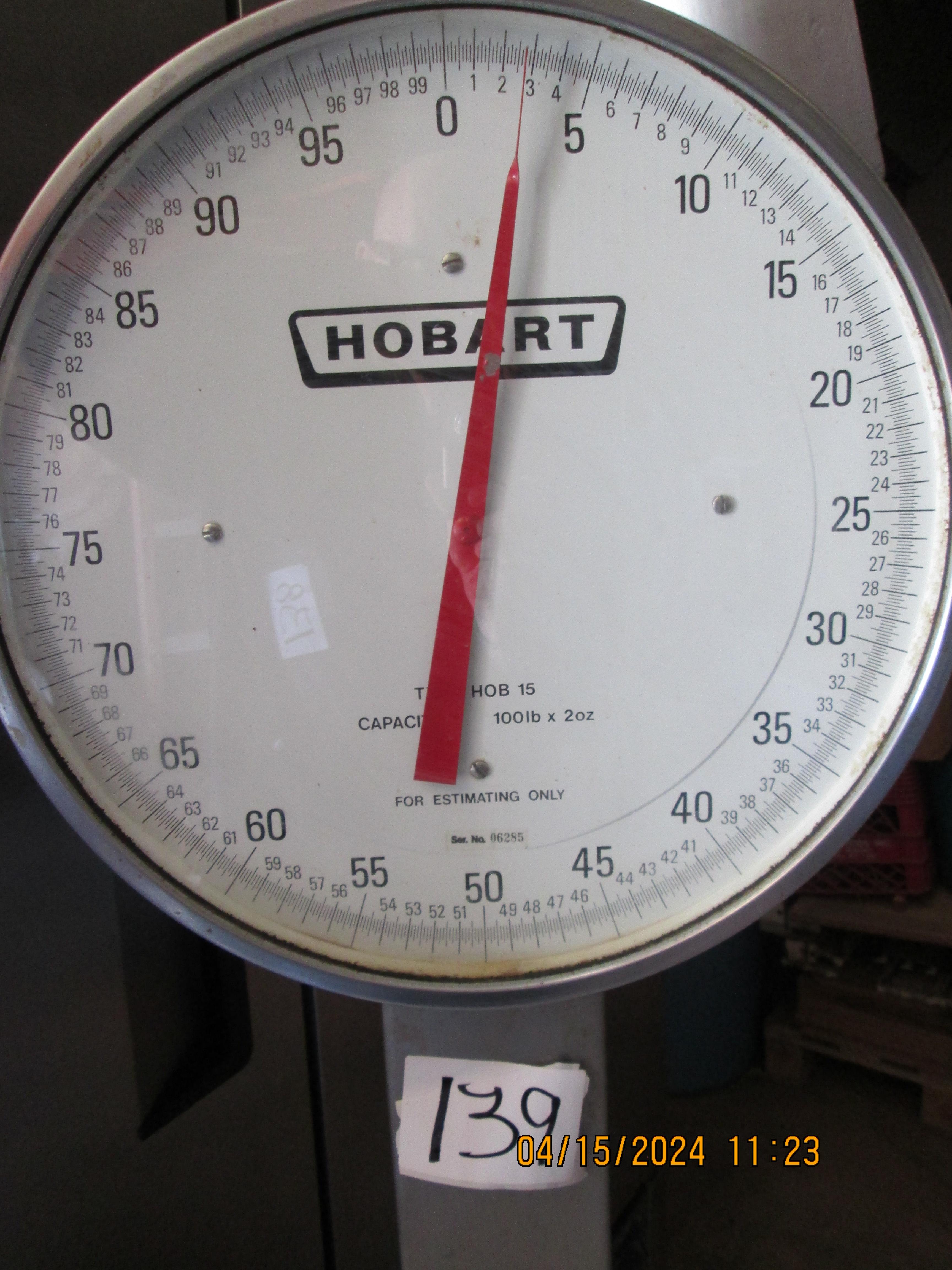 Hobart HOB 15 100# Scale